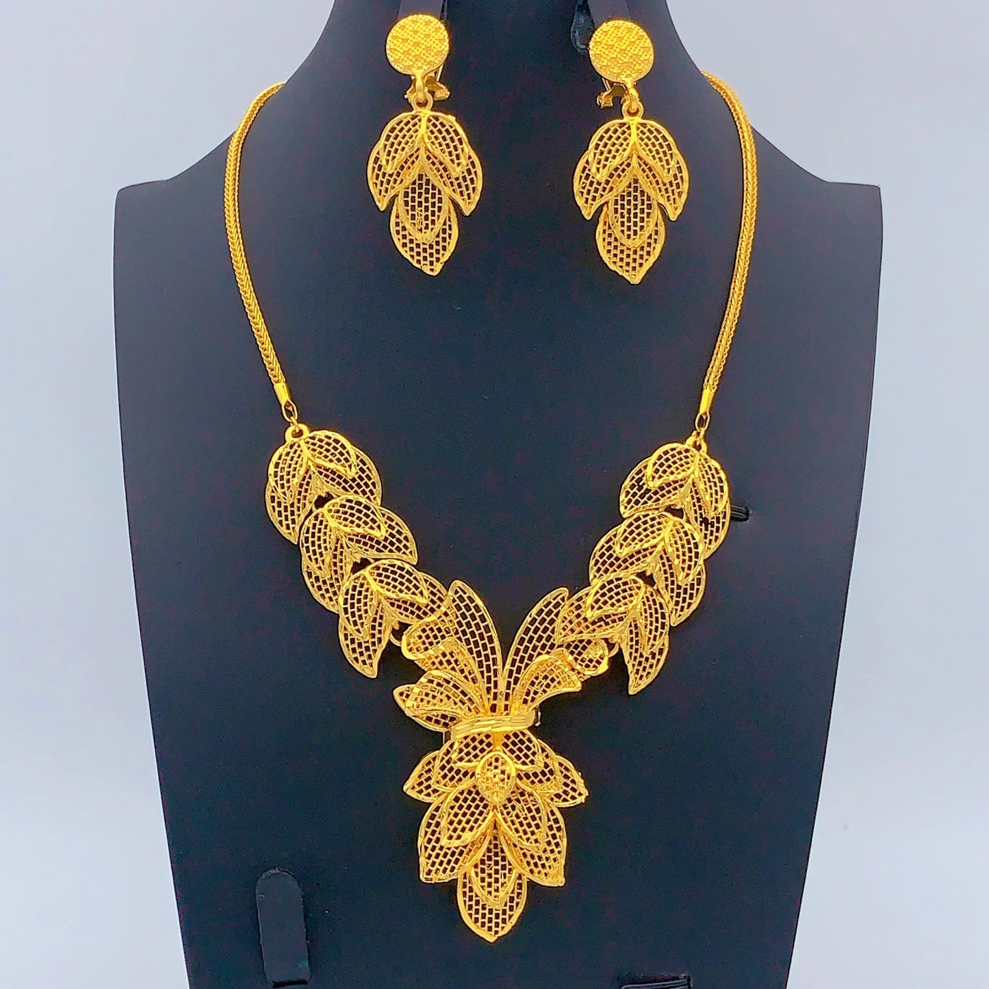 Indian 24K Gold Plated Jewelry Set For Women Nigeria Dubai African Bridal Necklace Earrings Wedding Party Gift Jewellery