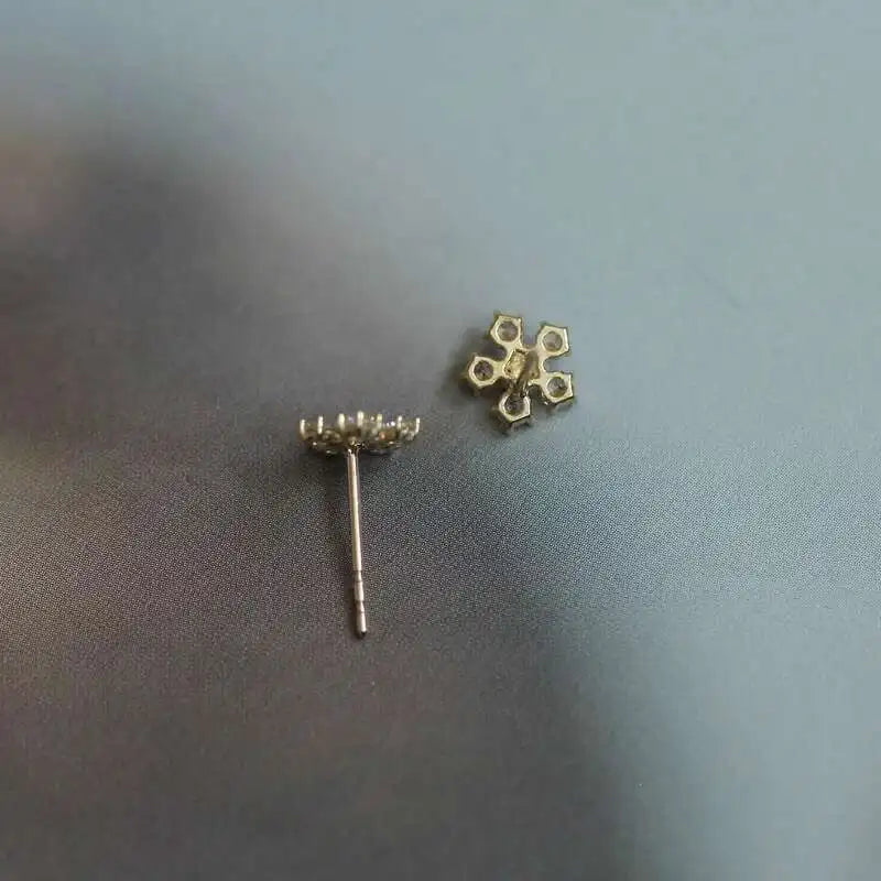 GOLDtutu Pure 9K Gold Jewelry Earrings for Women, Five Diamond Flower, 2020, ok497
