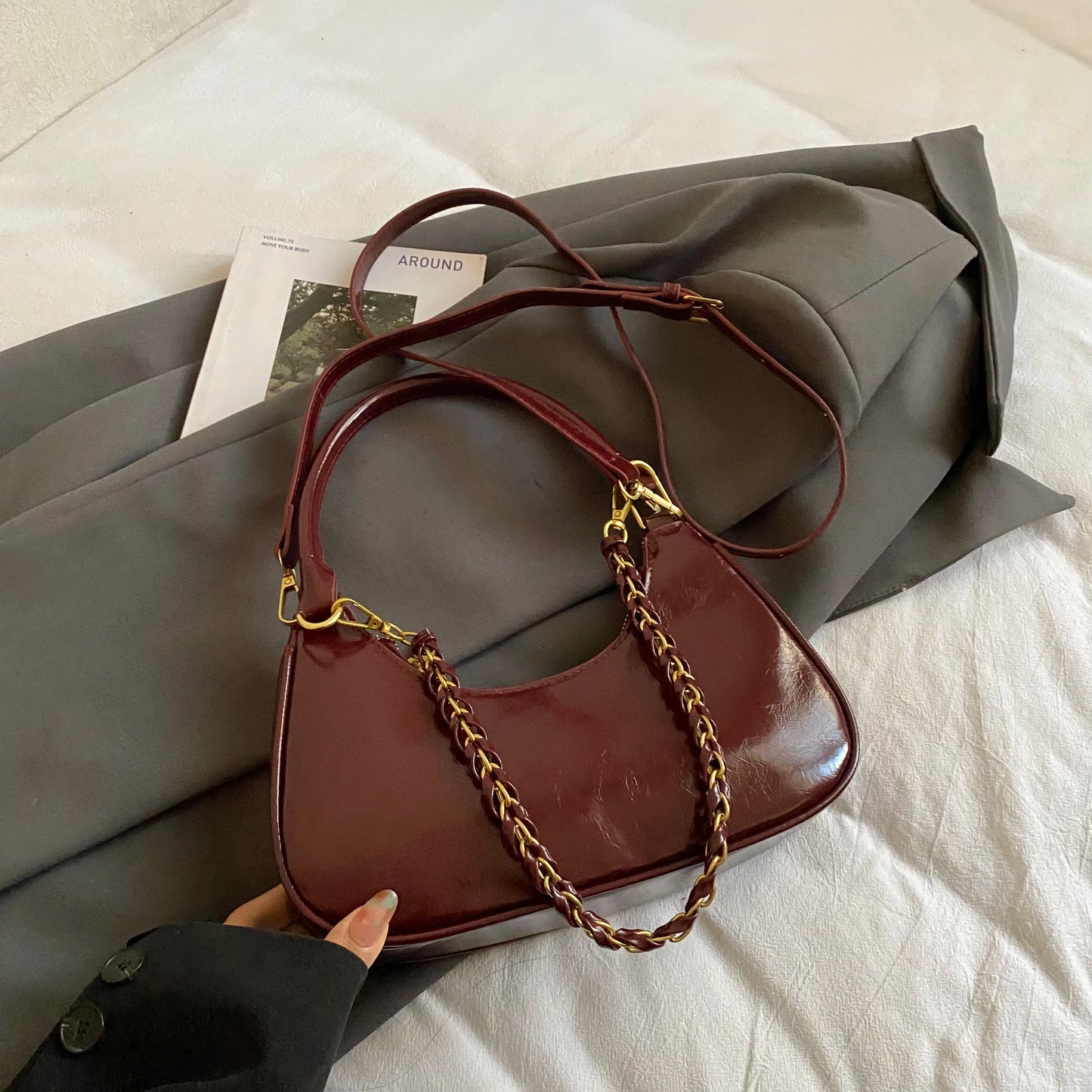 Elegant Ladies Shopping Purse Retro Pu Leather Shoulder Bag French Style Underarm Handbag Chain Clutch Bag Female Crossbody Bag