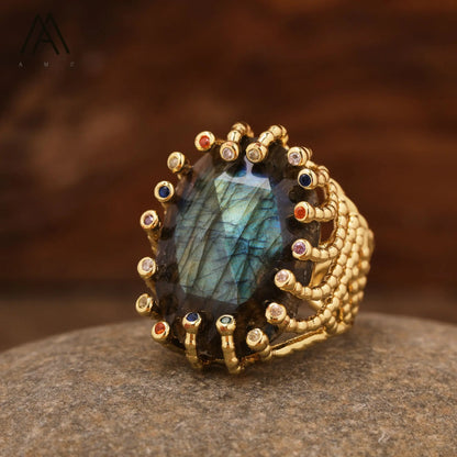 Luxury Vintage Gemstone Ring 18K Gold-Plated Women's Ring Natural Crystal Labradorite Rings Daily Wear Jewelry Gift Jewels